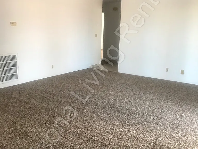 2639 Jamaica Blvd S #1 — Photo 6