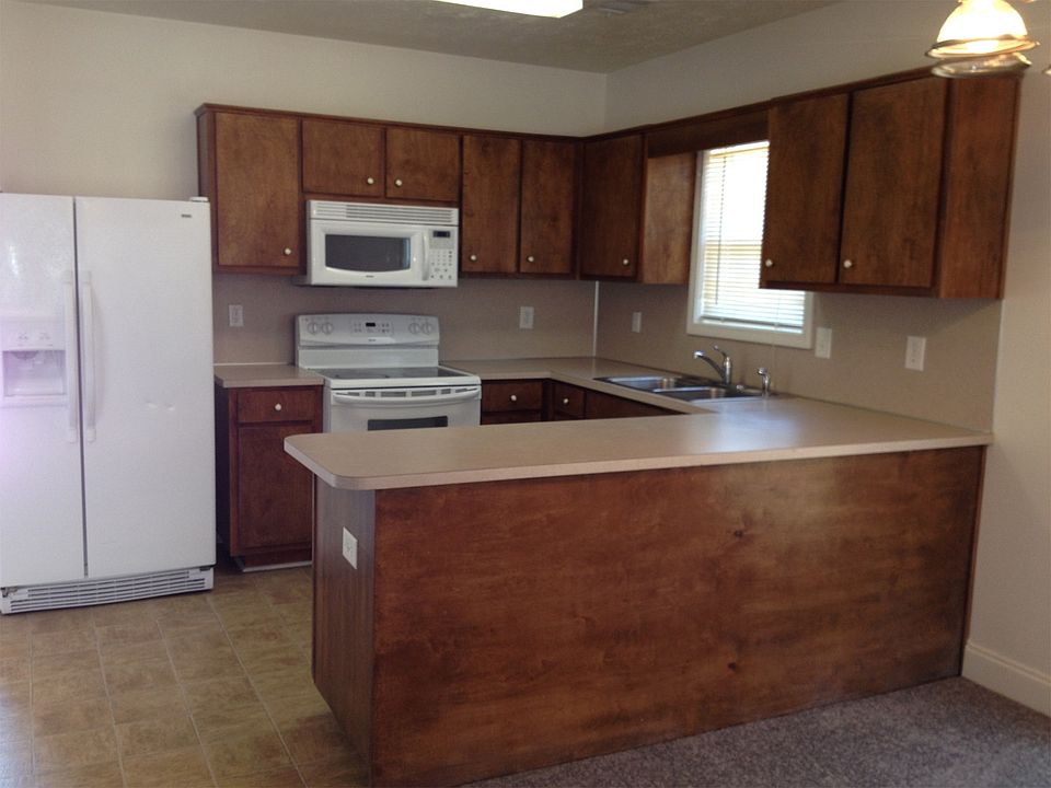 2nd image of 1714 Tradition Way