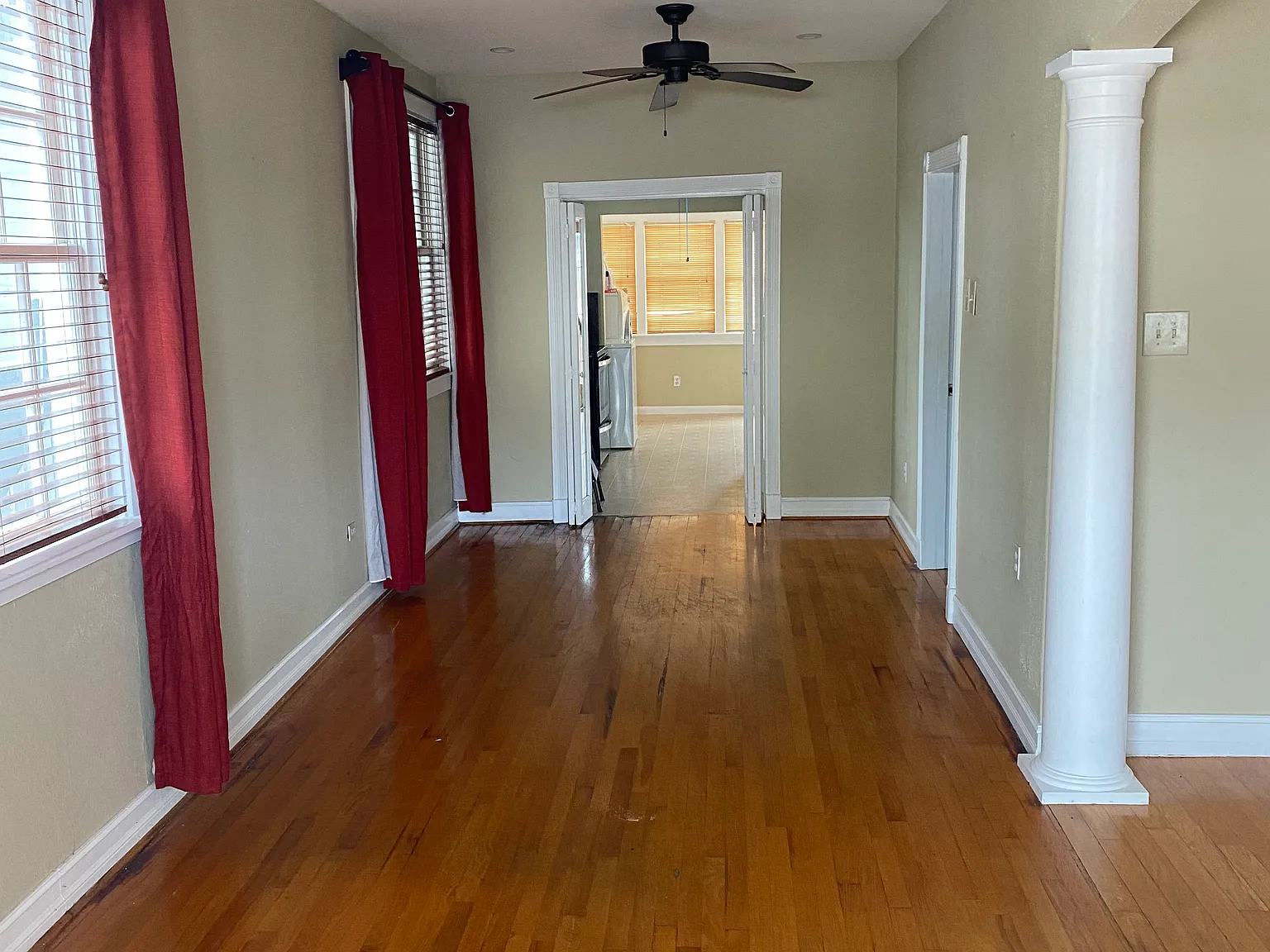 1 bed, 900 sqft, $4,000 — Photo 3