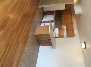 1049 Old Colony Rd APT 33, Meriden, CT 06451