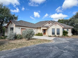 1211 Flaman Rd, Canyon Lake, TX 78133