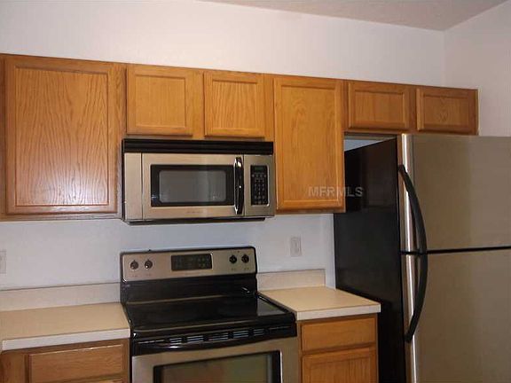 3rd image of 6449 Cypressdale Dr Unit 201