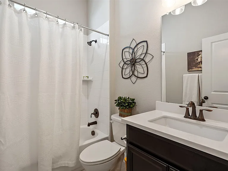 362 Dayridge Dr — Photo 23