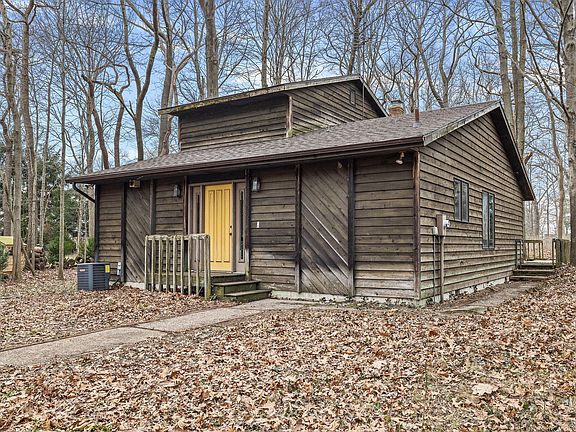 2nd image of 16404 Meadow Wood Dr