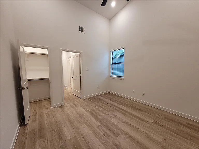 2509 Appian Way #B — Photo 25