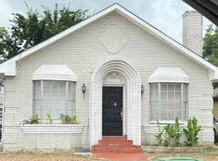 6814 Sherman St #A, Houston, TX 77011