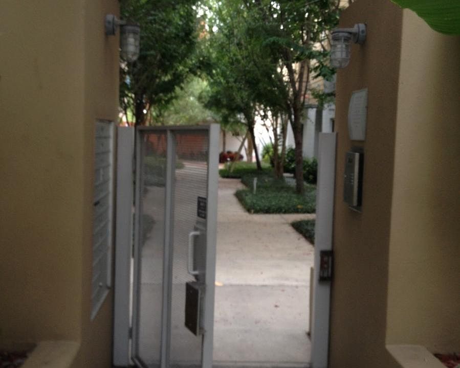 1st image of 331 4th Ave S