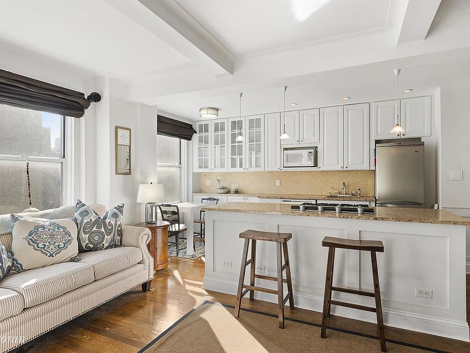 1st image of 433 W 34th St APT 5-J