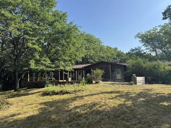 N1059 Cold Spring ROAD, Fort Atkinson, WI 53538