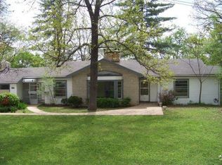 710 S 2nd St, Branson, MO 65616