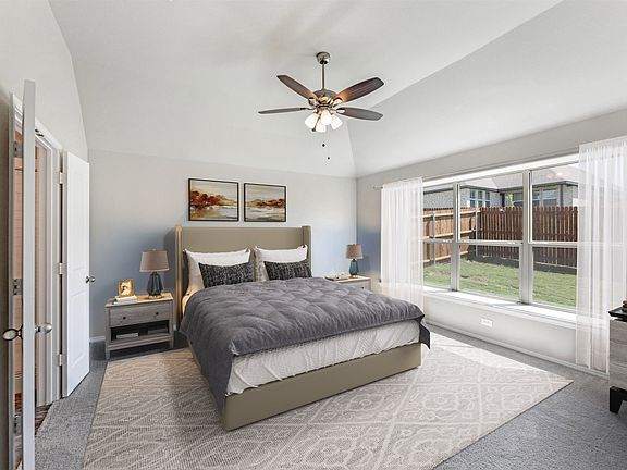 4th image of 1825 Barberry Way