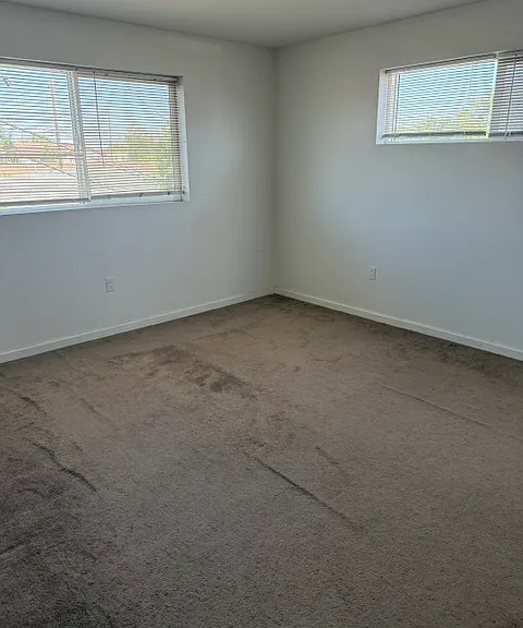 2243 N Continental Ave — Photo 10