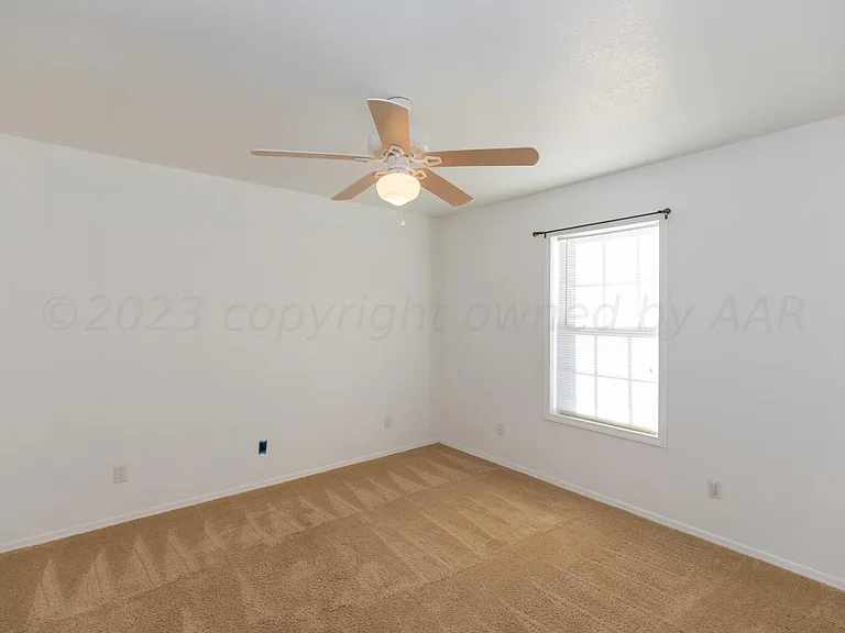 14275 S FM 1541 — Photo 22