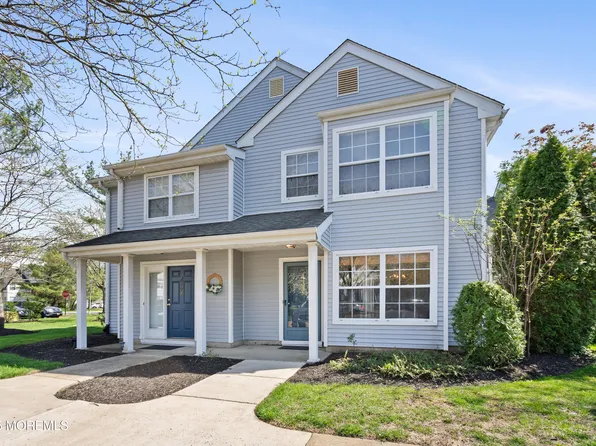 437 Hampton Court #12-1, Englishtown, NJ 07726