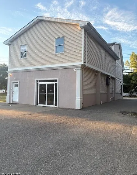 119 Newark Pompton Tpke #B — Photo 1