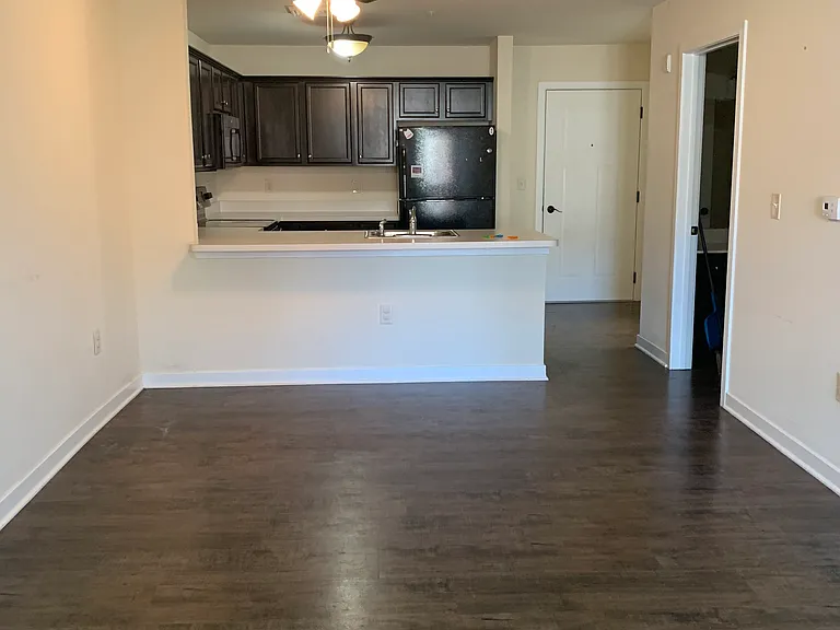 940 Cherokee St #107 — Photo 1