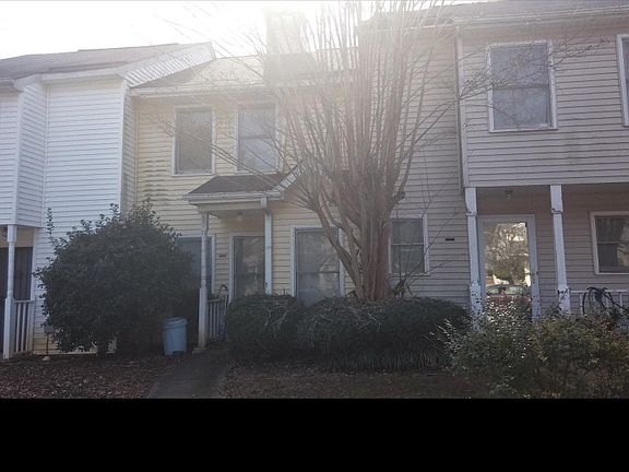 3rd image of 2186 Wellington Cir