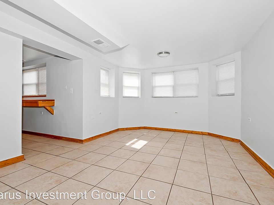 1st image of 6005 S Richmond St #Basement