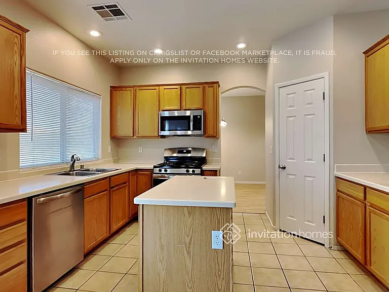7744 Bird Of Paradise Ct — Photo 8