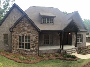 103 Hampton Lake Dr, Pelham, AL 35124