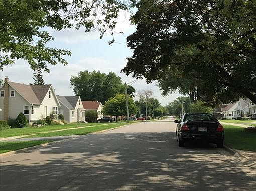 5th image of 129 Franklin Dr