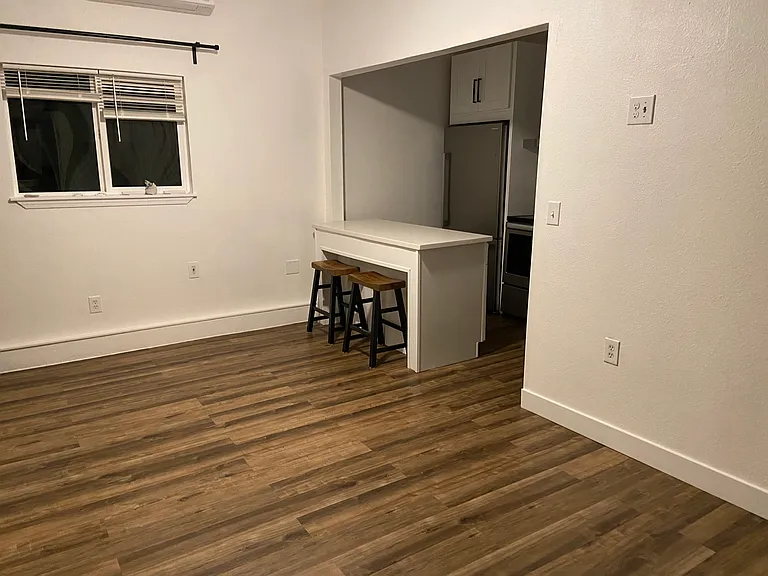 Hibiscus Dr — Photo 12
