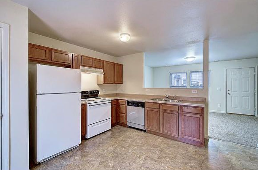 1st image of 2310 E Lakeview Dr Lot 1