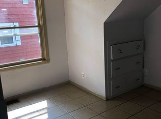 2028 SW Washburn Ave APT 2, Topeka, KS 66604