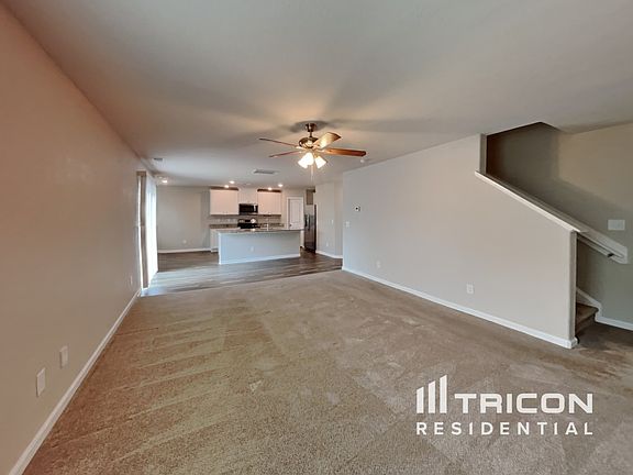 2nd image of 801 Frosty Way