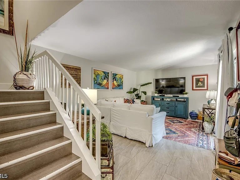 5213 Cedarbend Dr #4 — Photo 12