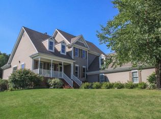 N37W29348 Old School House Rd, Pewaukee, WI 53072