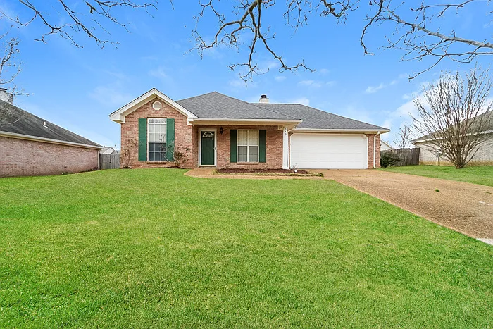 549 Oak Ridge Way — Photo 1