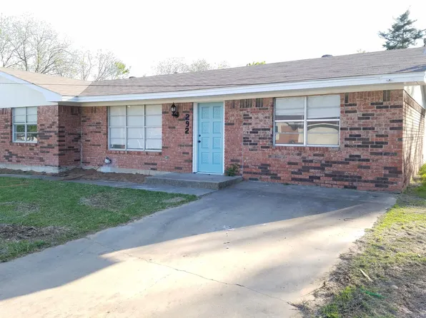 292 Barker St, Stephenville, TX 76401