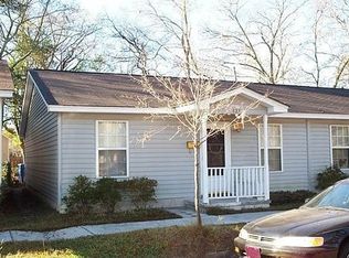 627 W 31st St, Savannah, GA 31415