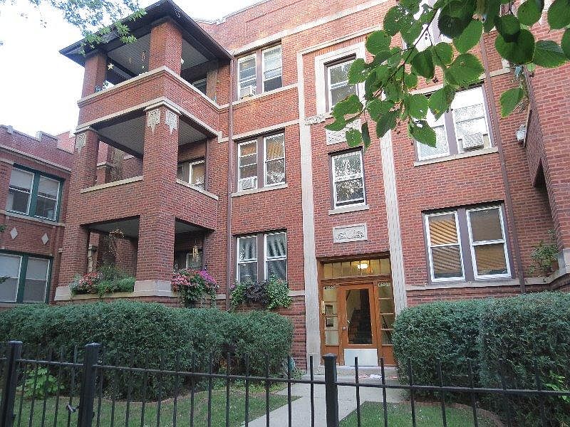 2nd image of 4903 N Monticello Ave APT 1