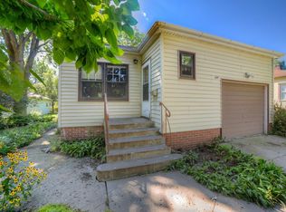 609 W Central St, Springfield, MN 56087