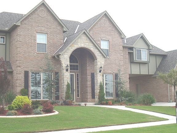 2nd image of 3540 Walden Estates Dr