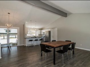 7365 Som Center Rd, Solon, OH 44139