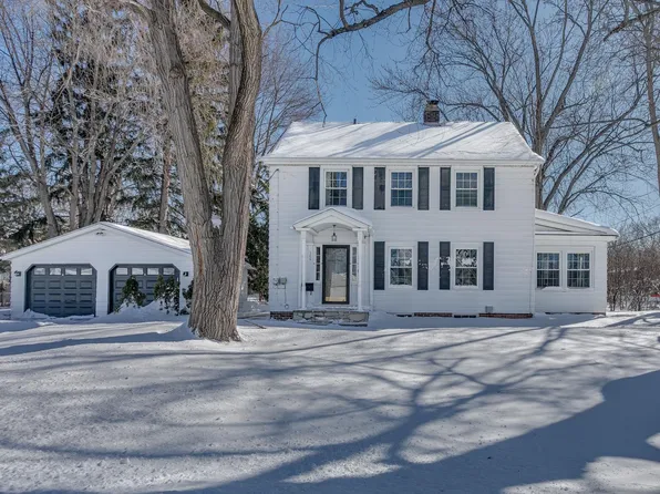 504 E Forest Ave, Neenah, WI 54956