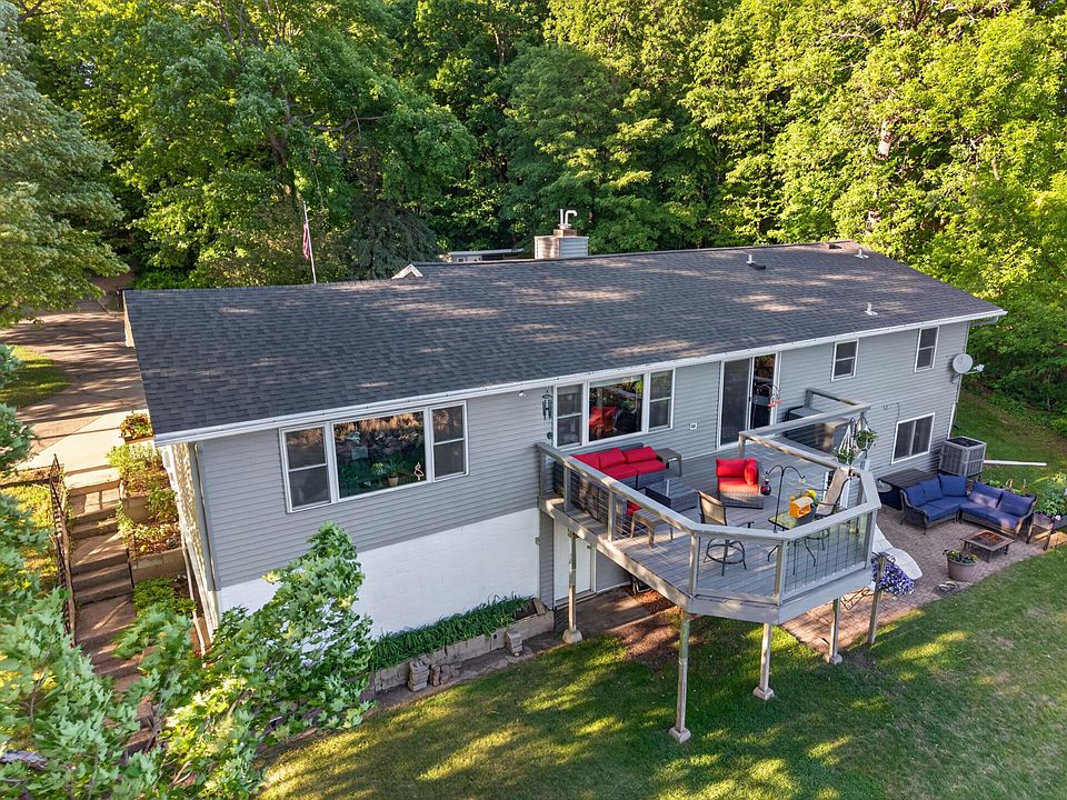 1st image of 31265 Eagle Lake Rd