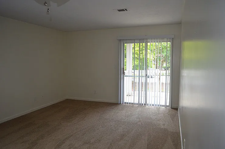 The Glen Apartments — Photo 50