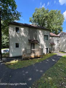 44 Valley View Dr, East Stroudsburg, PA, 18301