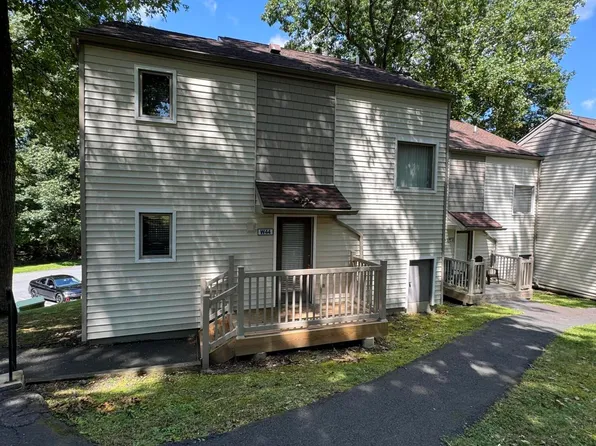 44 Valley View Dr, East Stroudsburg, PA 18301