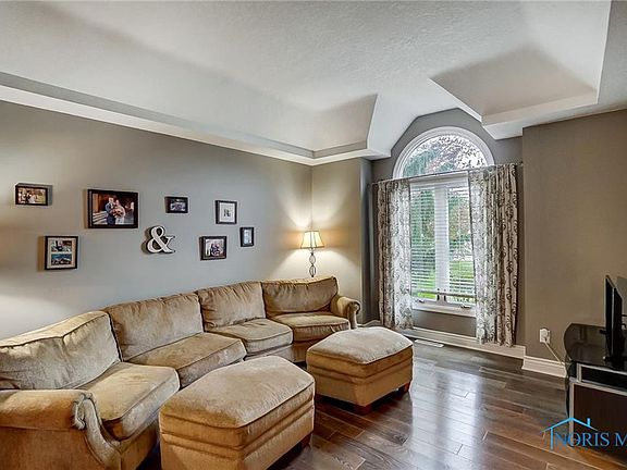 4th image of 2241 Heatherwood Dr