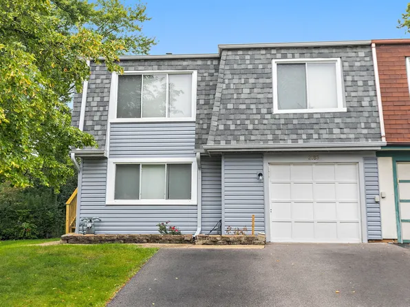 2183 Wildwood Ct, Hanover Park, IL 60133