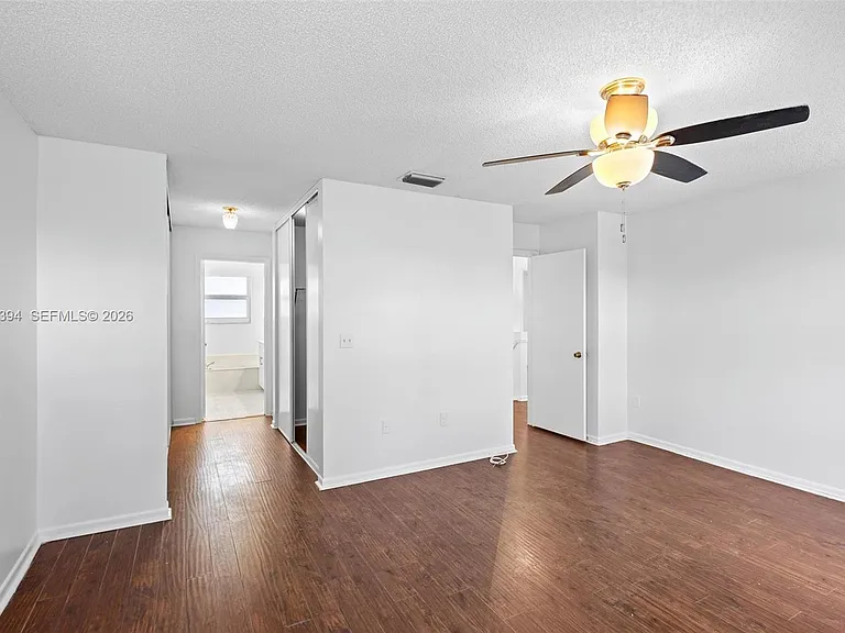 15835 NW 7th St — Photo 15
