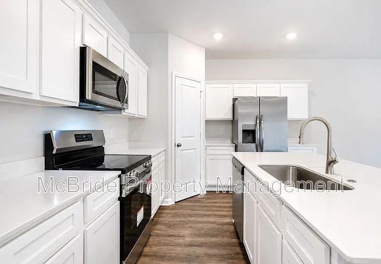 1018 Aldrich St — Photo 5