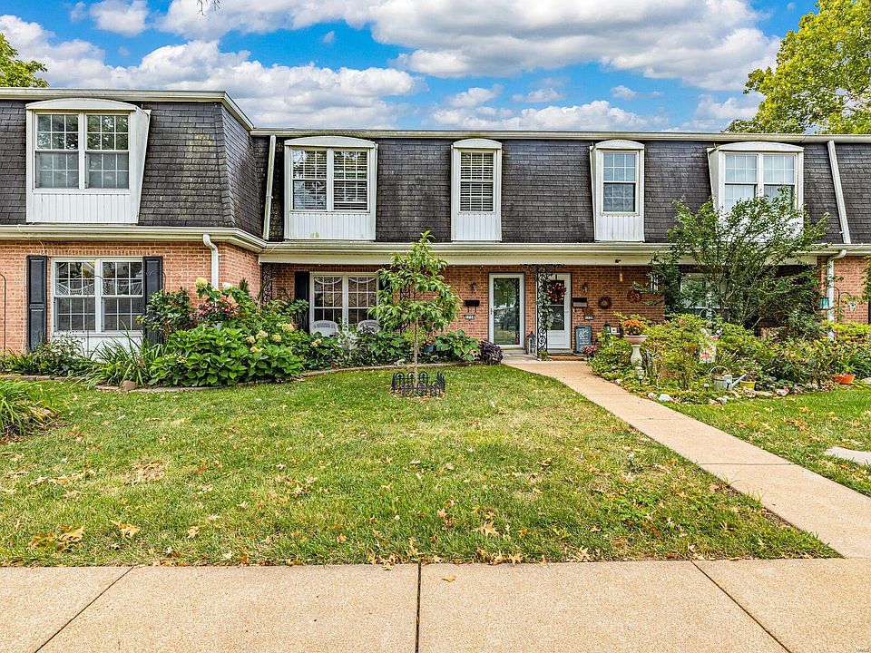 1st image of 1734 Herault Pl