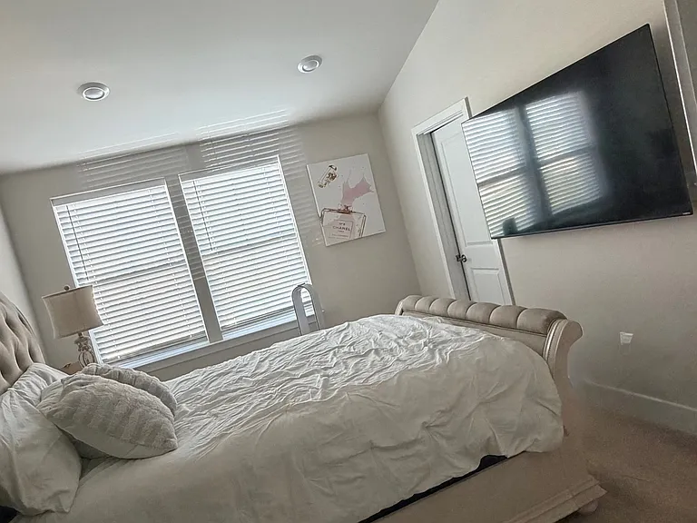 4137 Charles Dickens Dr — Photo 16