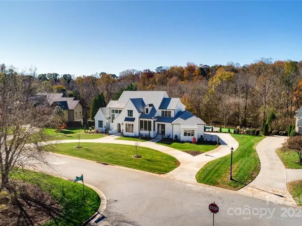 4012 Honey Tree Ln, Concord, NC 28027